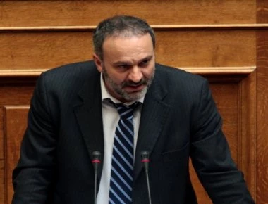 Ν. Μαυραγάνης για νέο ΚΟΚ: «Μειώνουμε τα πρόστιμα γιατί δεν είναι θέμα εισπρακτικό, αλλά ζωής»